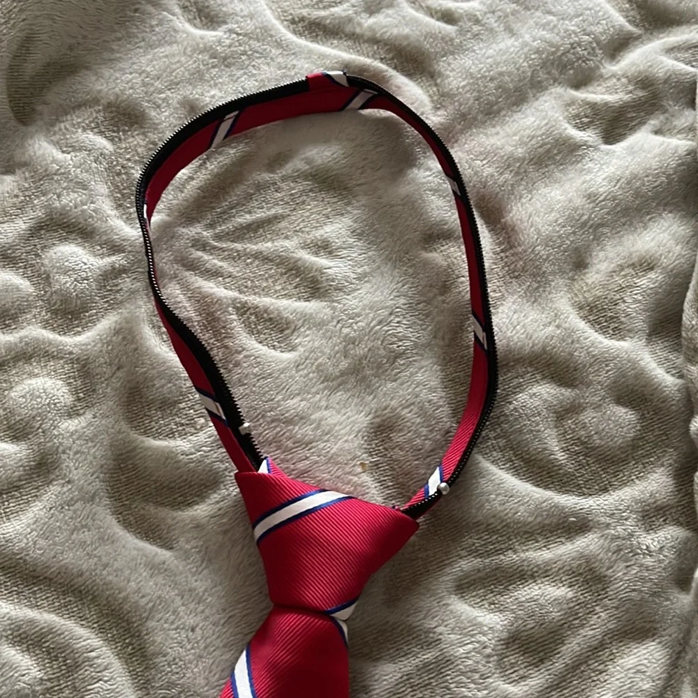 Tommy Hilfiger Boys adjustable tie